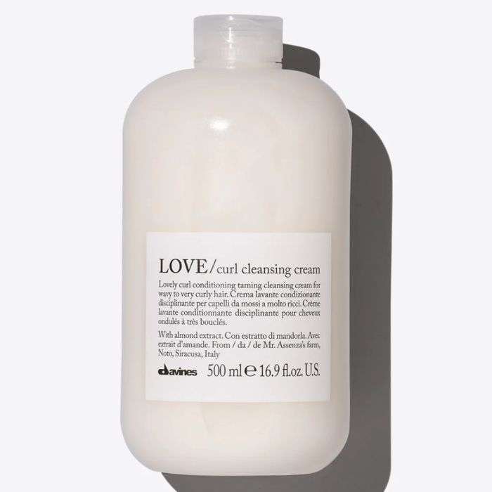 davines-davines-love-curl-cleansing-cream-500-ml-shampoings-usage-frequent.jpg DAVINES LOVE CURL CLEANSING CREAM 500 ML – Image 1
