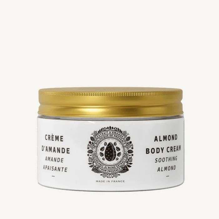 panier-des-sens-panier-des-sens-creme-damande-ultra-hydratante-250-ml-hydratation-corps.jpg PANIER DES SENS CREME D'AMANDE ULTRA HYDRATANTE 250 ML – Image 1